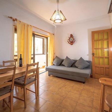 Cozy Apartment Near The Beach In Costa De Caparica Exterior foto