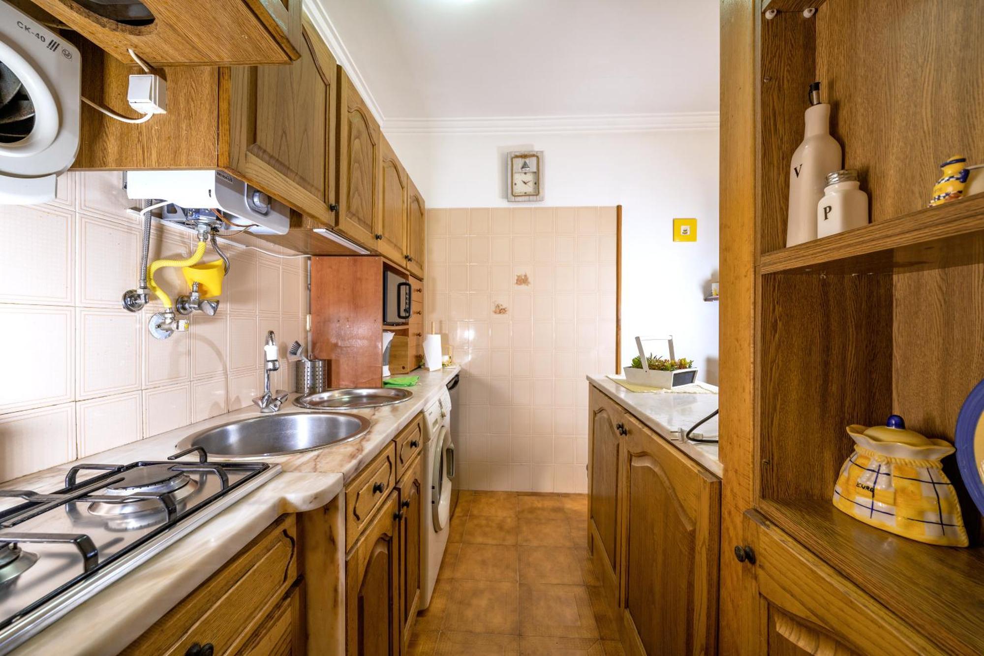 Cozy Apartment Near The Beach In Costa De Caparica Exterior foto